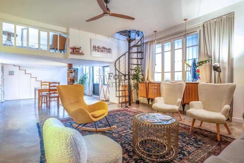 Loft - 101 m² - 4 pièces