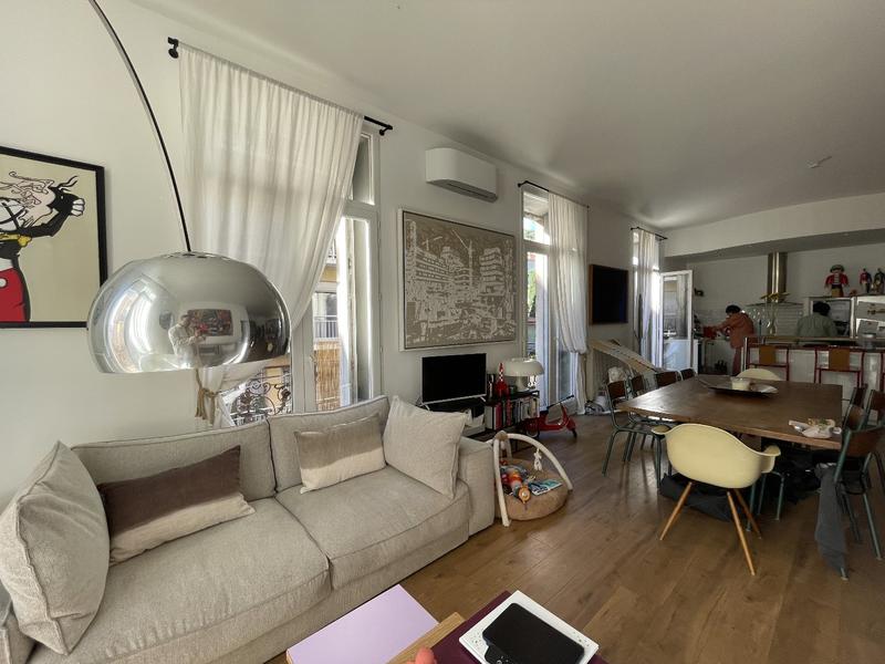 Appartement ancien - 145 m² - 5 pièces