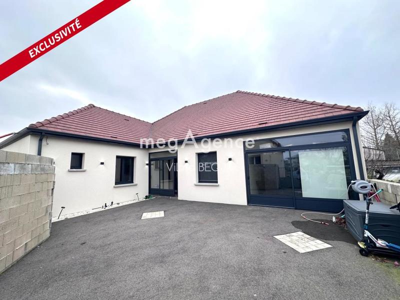 Maison - 180 m² - 5 pièces