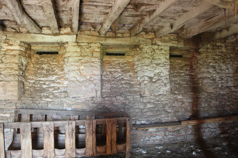 Ferme - 800 m² - 1 pièce