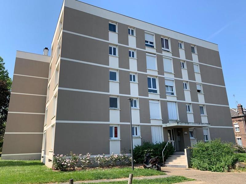 Studio - 30 m² - 2 pièces