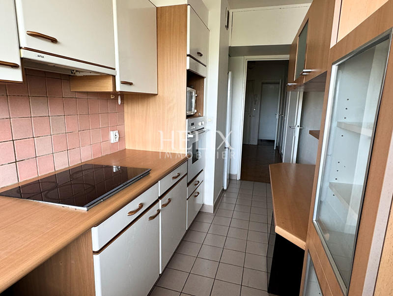 Appartement - 88 m² - 4 pièces