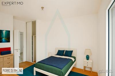 Appartement - 96 m² - 4 pièces