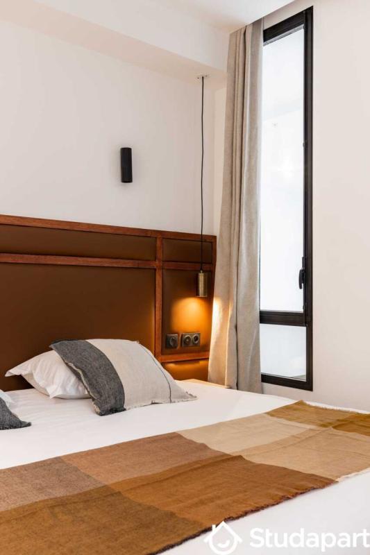 Appartement - 180 m² - 7 pièces