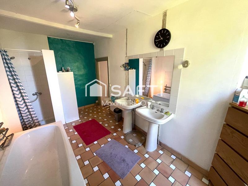 Maison - 152 m² - 6 pièces