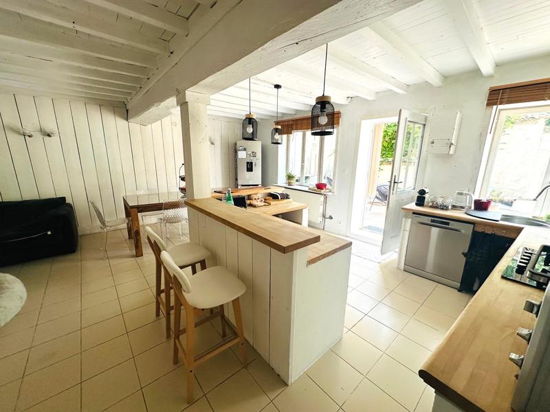 Maison - 156 m² - 6 pièces