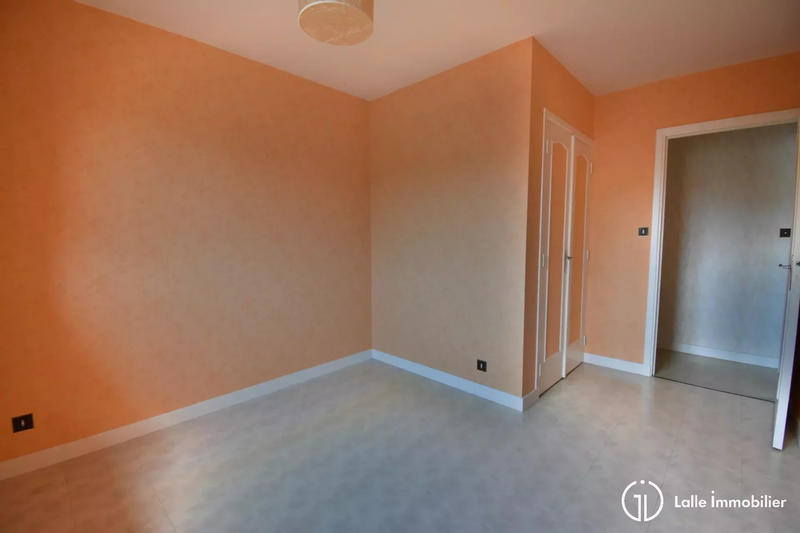 Local commercial - 286 m² - 9 pièces