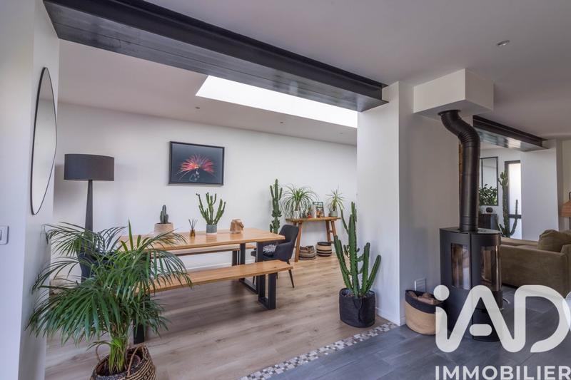 Maison - 101 m² - 5 pièces