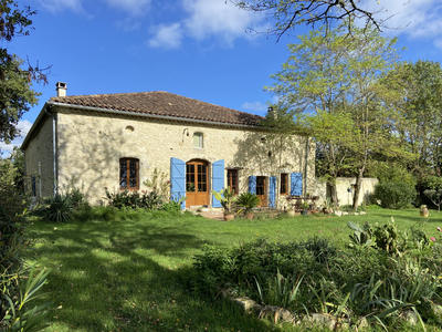 Maison - 152 m² - 6 pièces