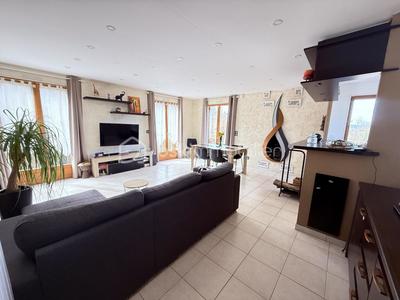 Propriété - 150 m² - 5 pièces