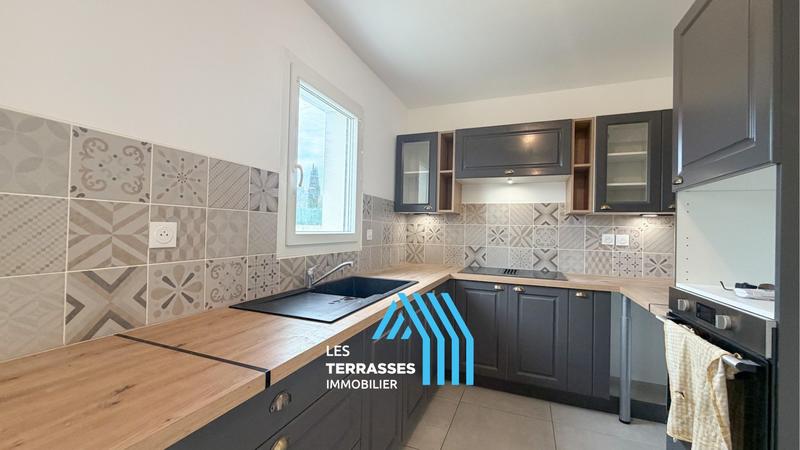 Villa - 80 m² - 5 pièces