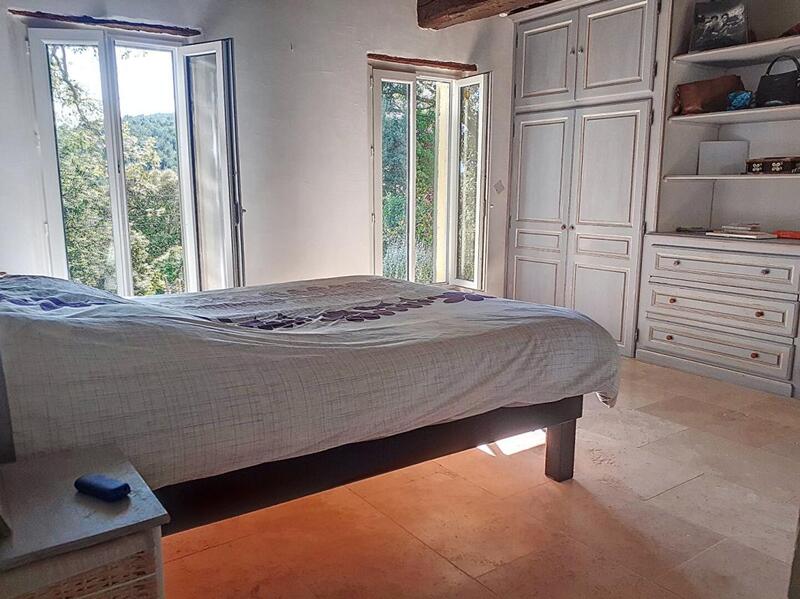 Villa - 144 m² - 5 pièces