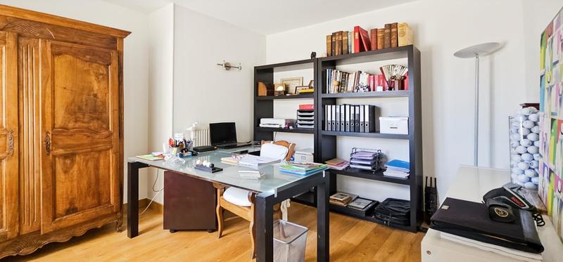 Villa - 202 m² - 7 pièces