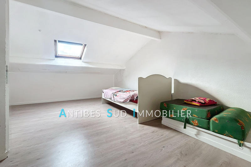 Villa - 140 m² - 7 pièces