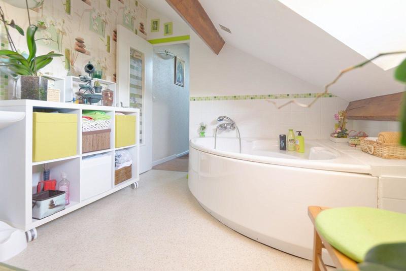 Maison - 151 m² - 7 pièces