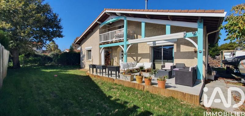 Maison - 121 m² - 5 pièces