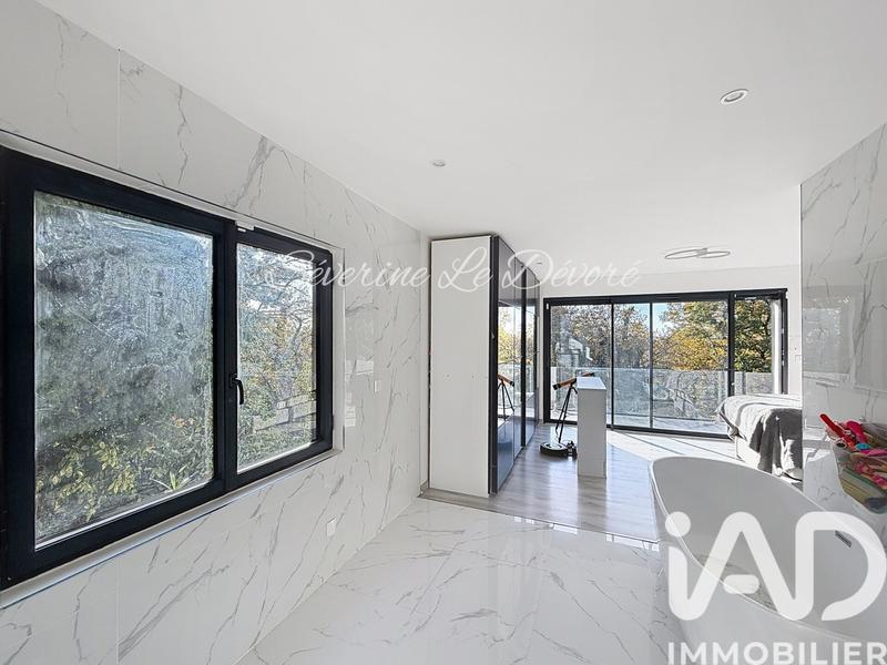 Maison - 114 m² - 5 pièces