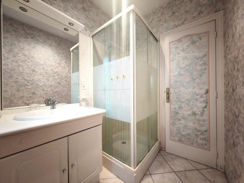 Pavillon - 100 m² - 6 pièces