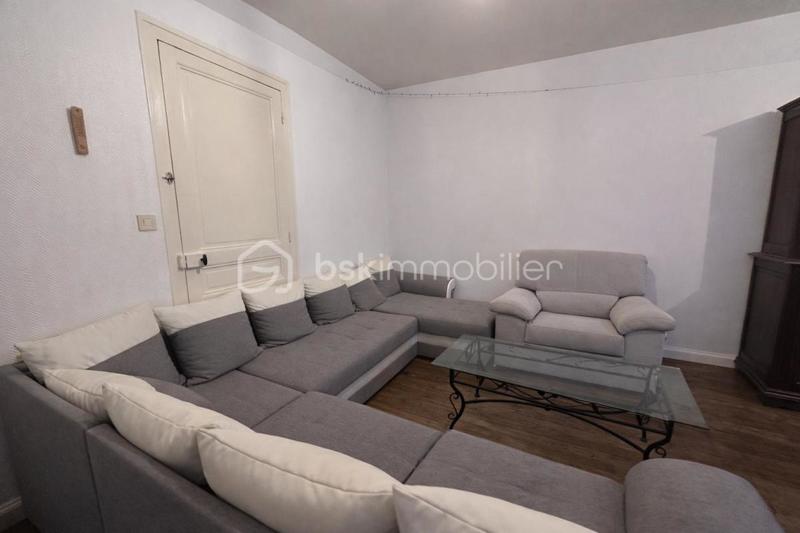 Immeuble - 250 m² - 12 pièces