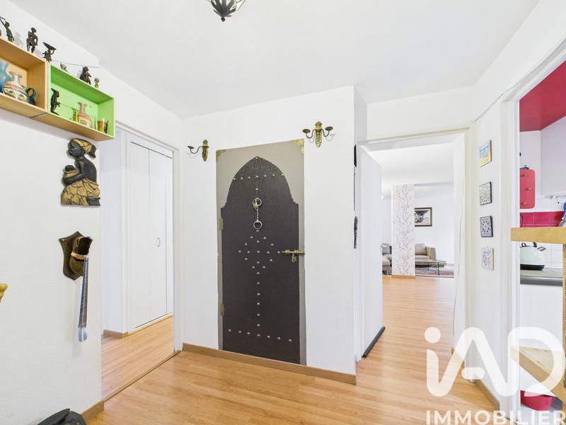 Appartement - 100 m² - 5 pièces