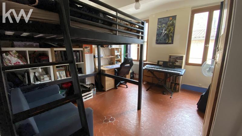 Maison de village - 95 m² - 8 pièces