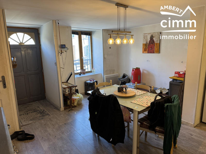 Maison - 85 m² - 6 pièces