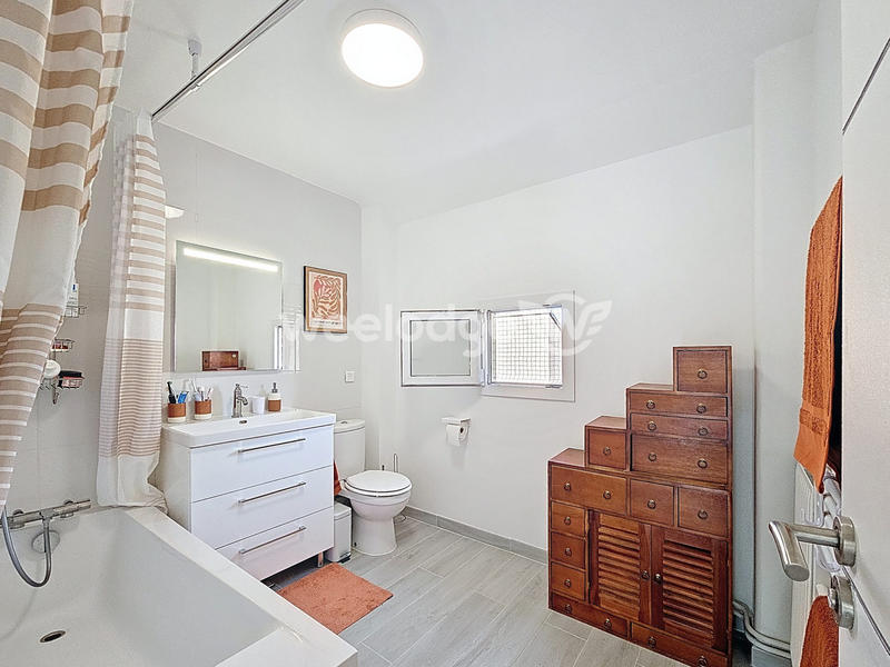 Maison - 95 m² - 5 pièces