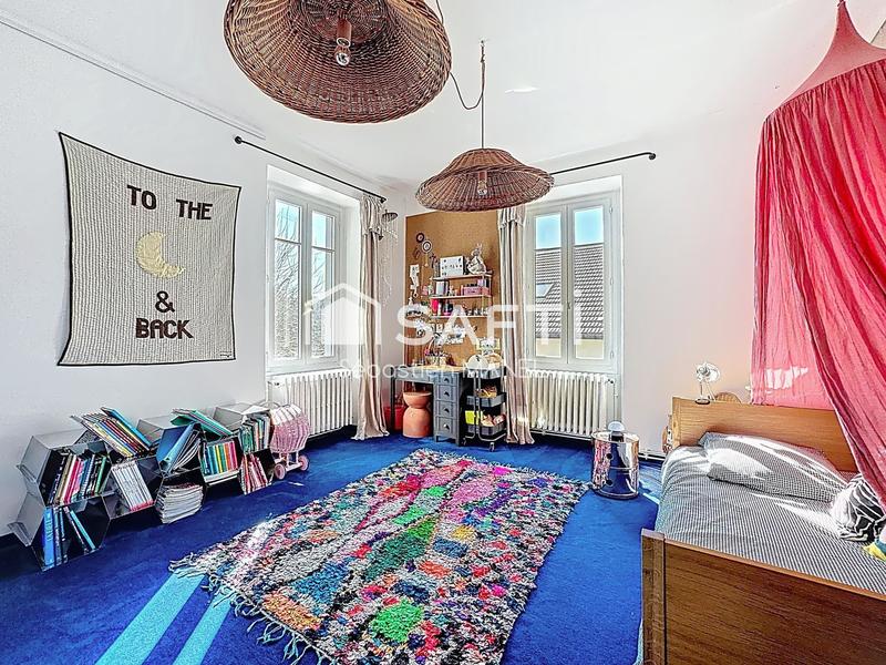 Maison - 160 m² - 6 pièces