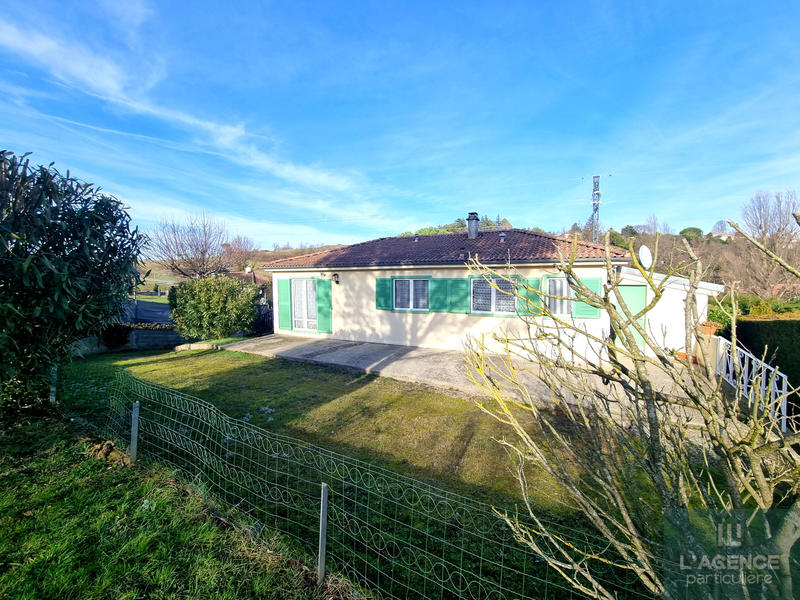 Maison - 90 m² - 5 pièces