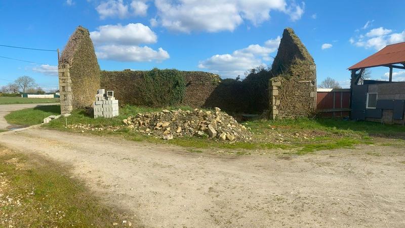 Ferme - 3 429 m² - 1 pièce