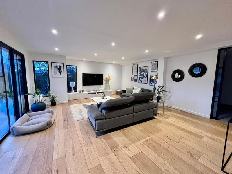 Villa - 182 m² - 5 pièces