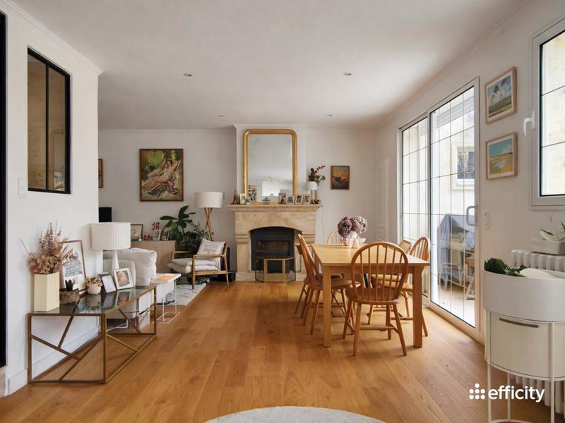 Maison - 165 m² - 6 pièces