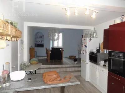 Maison de village - 87 m² - 5 pièces