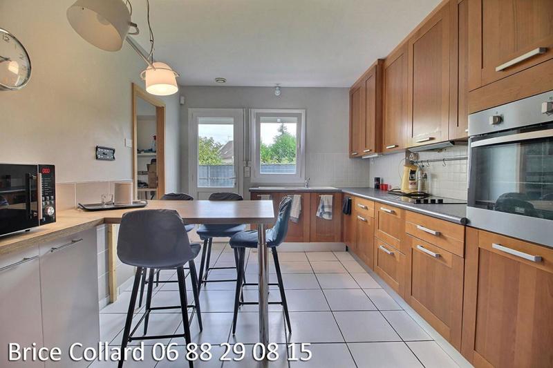 Maison - 151 m² - 6 pièces