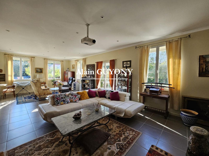 Villa - 190 m² - 7 pièces