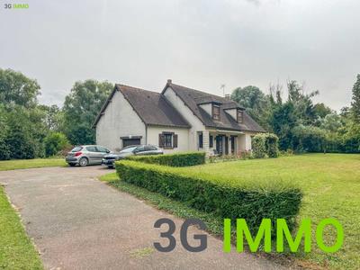 Maison traditionnelle - 147 m² - 6 pièces