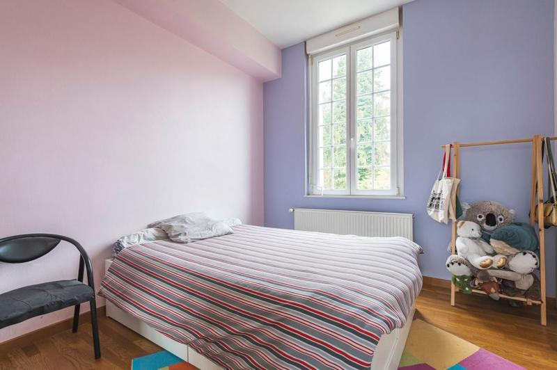 Maison - 260 m² - 8 pièces