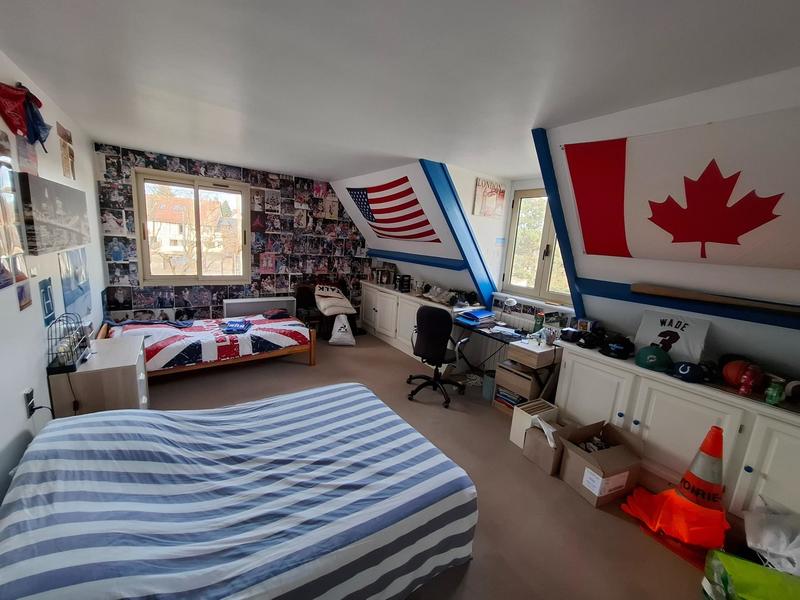 Villa - 203 m² - 6 pièces