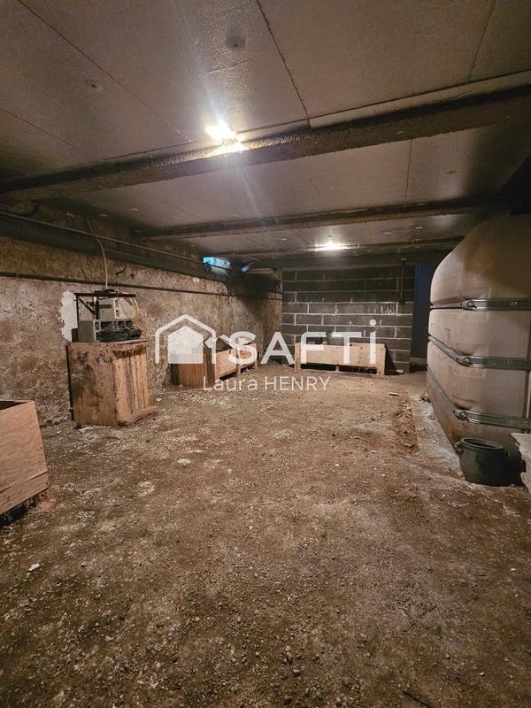 Maison - 215 m² - 6 pièces