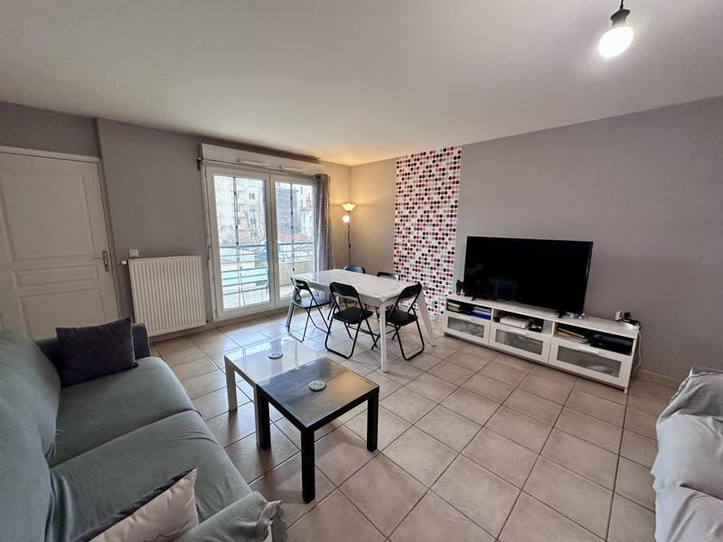 Appartement - 87 m² - 4 pièces