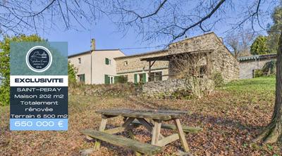 Maison - 202 m² - 6 pièces