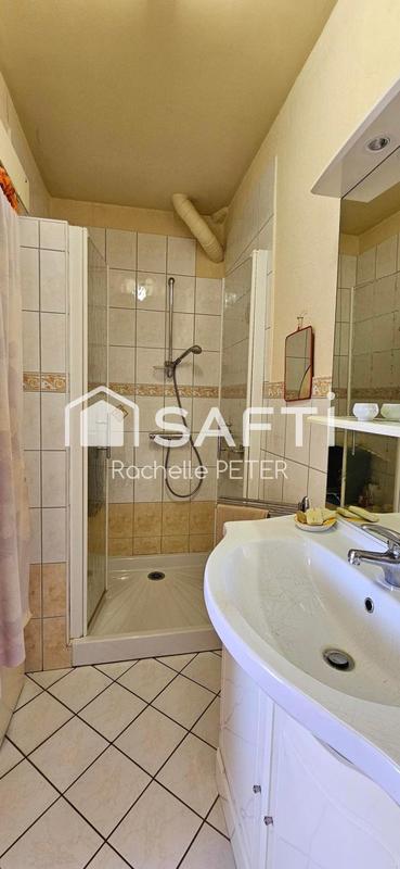 Maison - 99 m² - 5 pièces