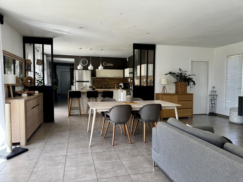 Maison - 149 m² - 6 pièces