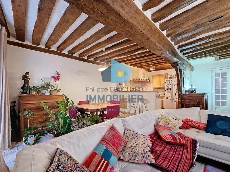 Appartement - 82 m² - 3 pièces