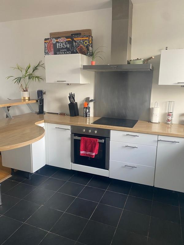 Maison - 96 m² - 4 pièces