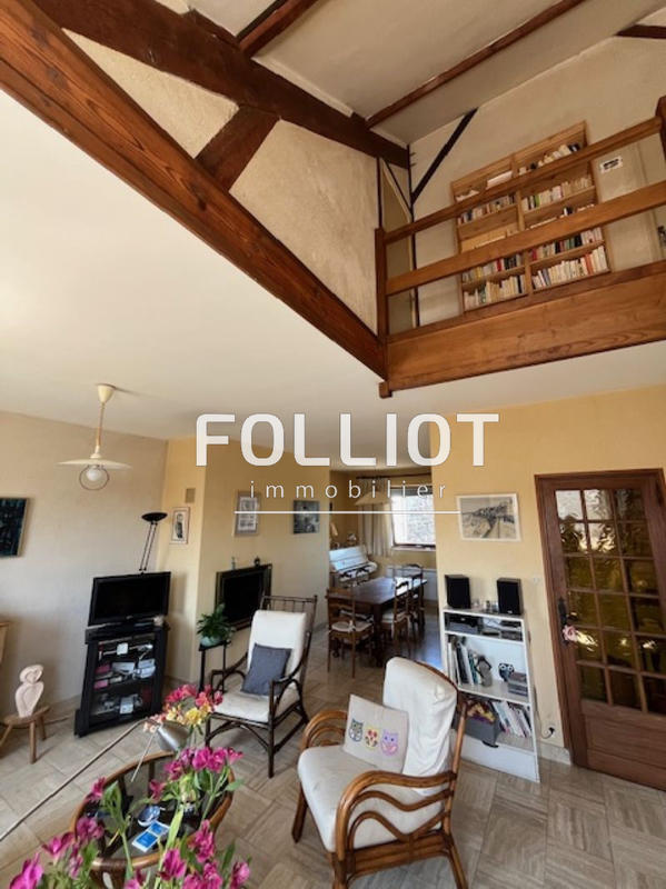 Appartement - 86 m² - 4 pièces