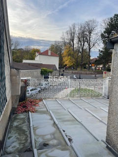 Maison - 80 m² - 5 pièces