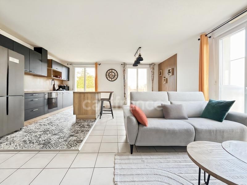 Appartement - 92 m² - 5 pièces