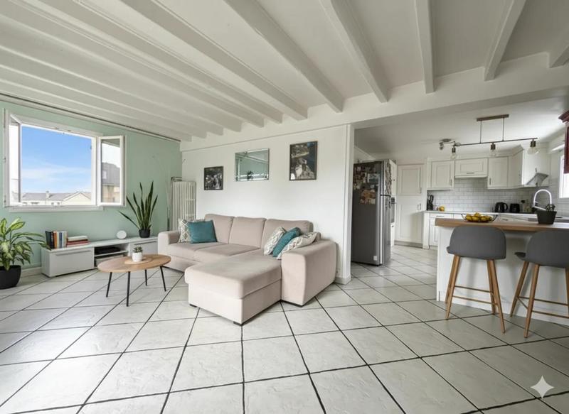 Maison - 110 m² - 6 pièces