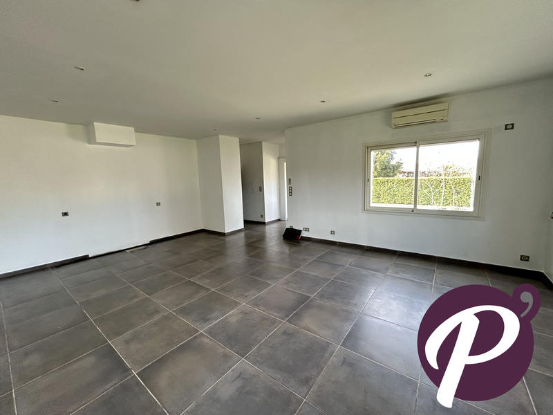 Maison - 150 m² - 4 pièces